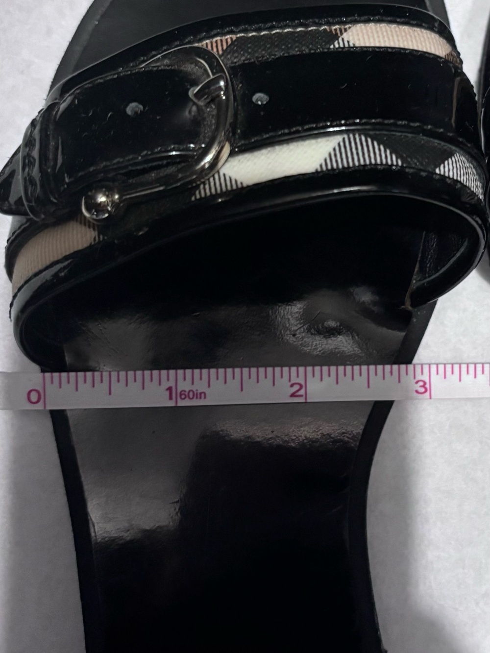Burberry Black Patent Slide Sandals with Signature Check Strap - Picture 8 of 9